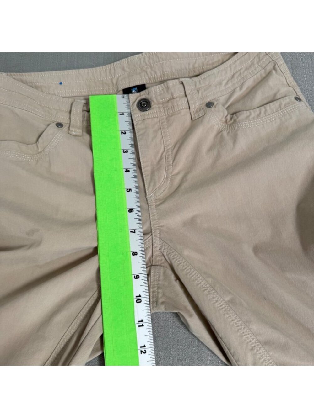 Kühl Womens Cargo Pants Size 10 Short Beige Roll-Up Legs Utility Outdoors - Picture 12 of 16
